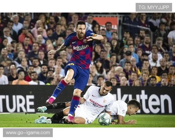 巴萨迎战塞维利亚争夺关键三分 梅西与苏亚雷斯联手再创辉煌